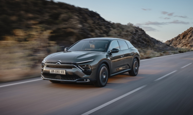 Citroën est un constructeur automobile français qui fabrique des voitures depuis 1909