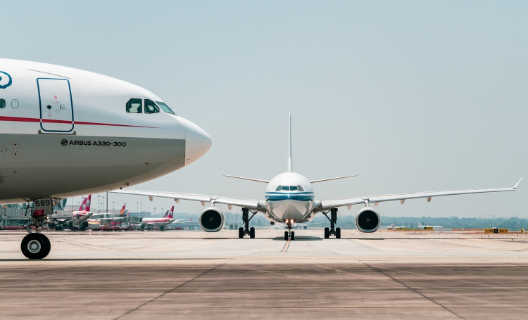 incident with Boeing 737-800